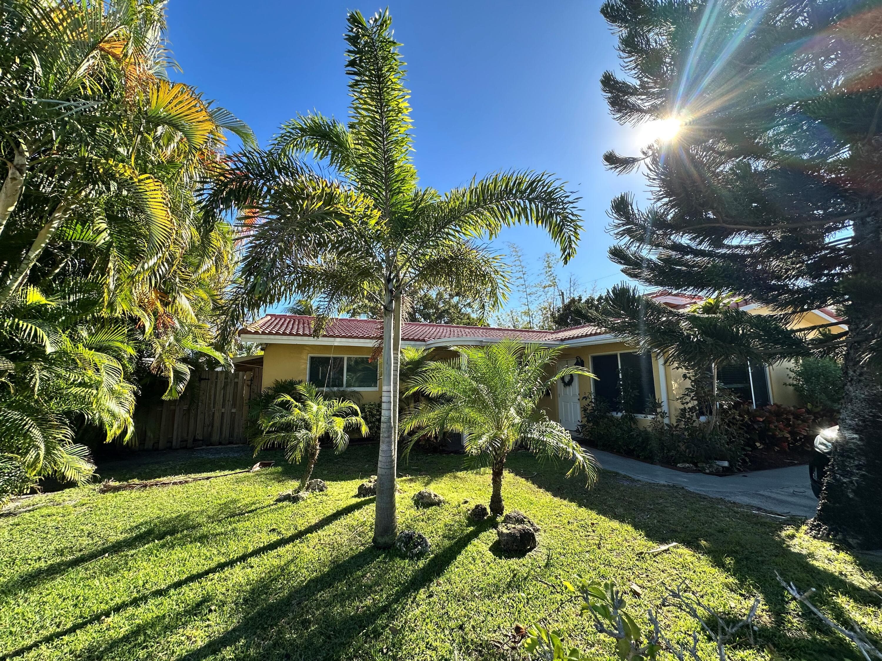 2210 NE 36th Street A&b, Lighthouse Point, FL 33064 — photo 26 of 26