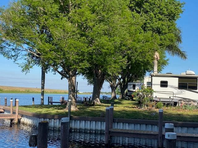 8680 Us Highway 441 SE, Okeechobee, FL 34974 — photo 1 of 12