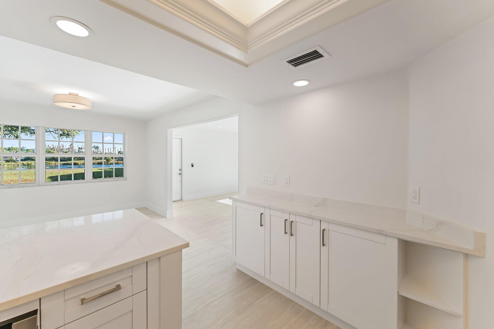 4270 Hazel Avenue B, Palm Beach Gardens, FL 33410 — photo 8 of 35