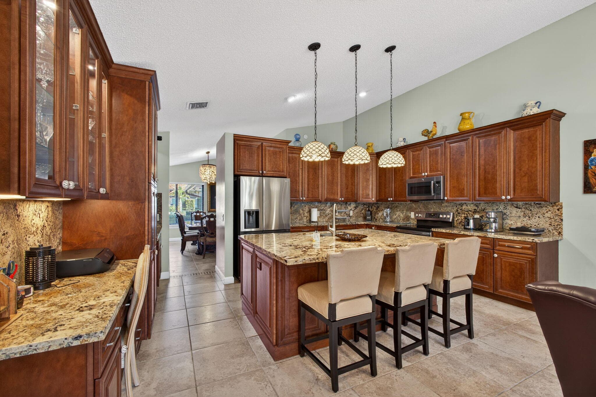 168 Thornton Drive, Palm Beach Gardens, FL 33418 — photo 14 of 51