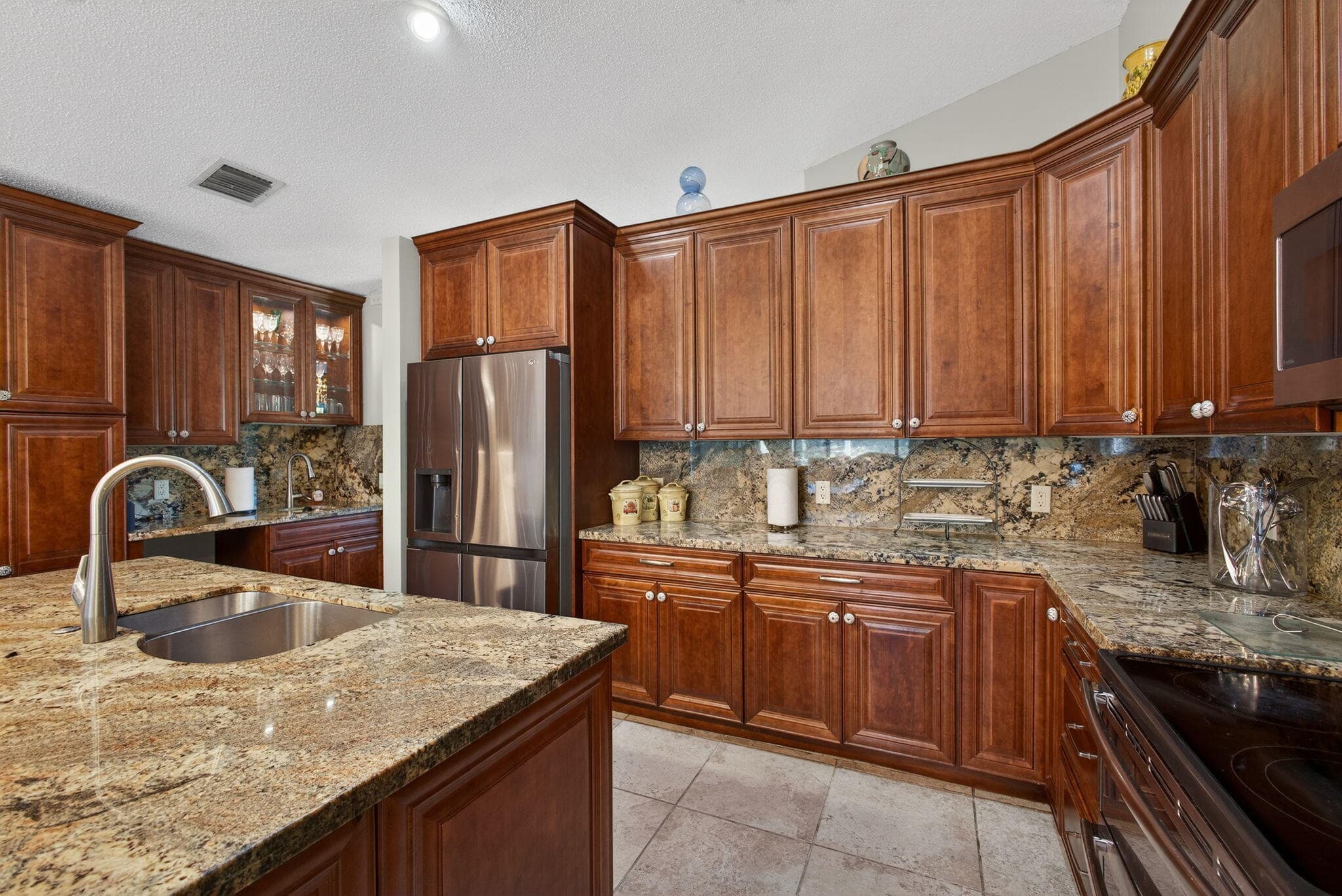 168 Thornton Drive, Palm Beach Gardens, FL 33418 — photo 16 of 51