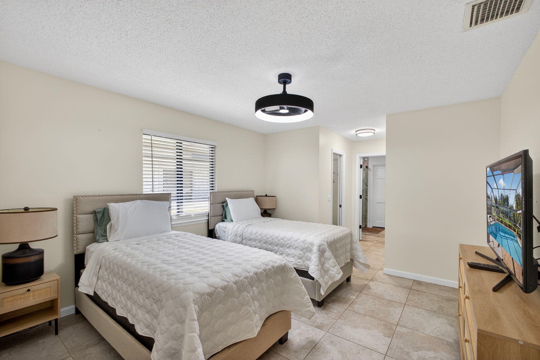 168 Thornton Drive, Palm Beach Gardens, FL 33418 — photo 35 of 51