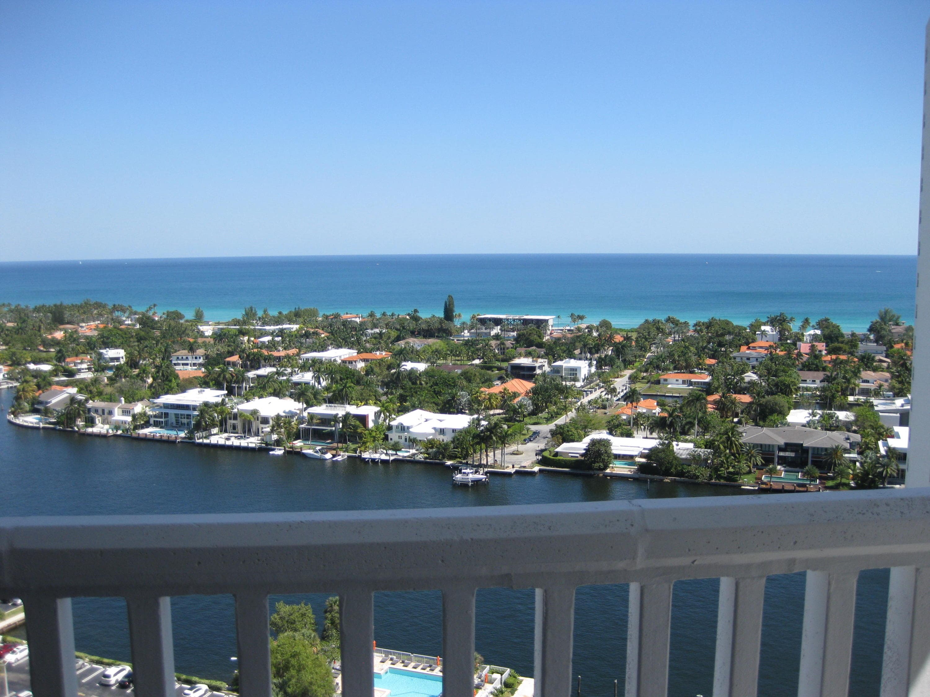 20281 E Country Club Drive E 2008, Aventura, FL 33180 — photo 2 of 26