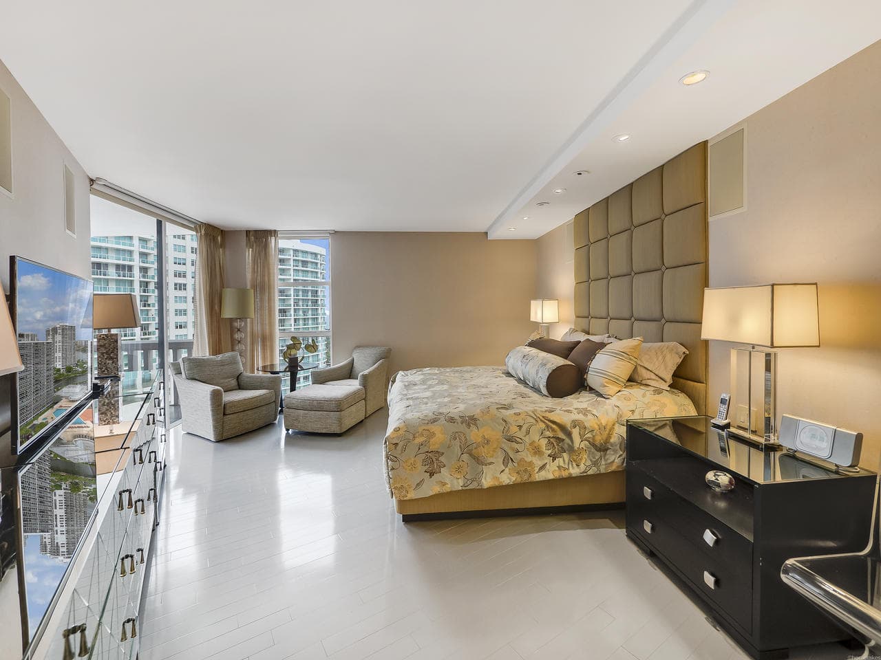 20281 E Country Club Drive E 2008, Aventura, FL 33180 — photo 18 of 26