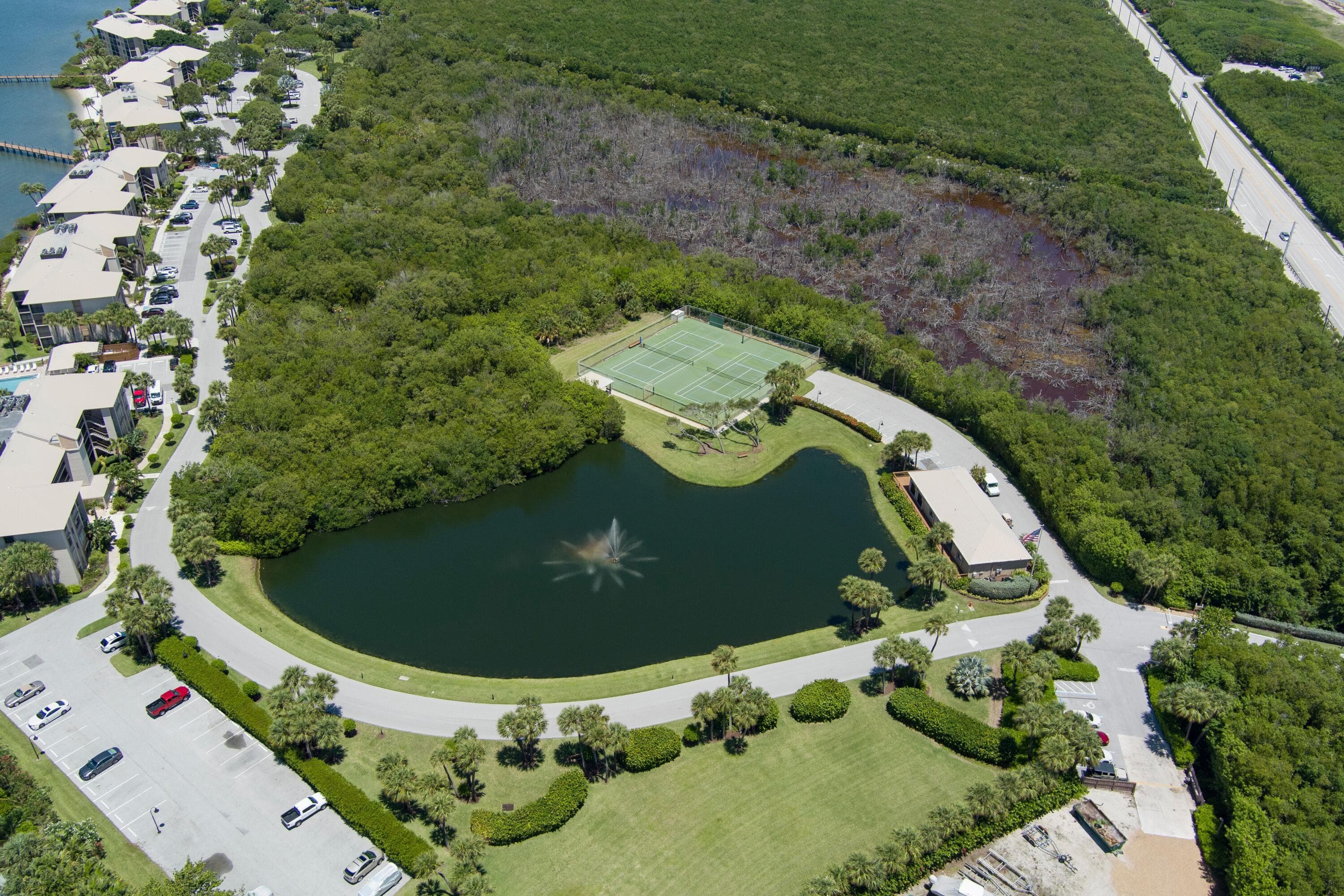 2491 NE Ocean Boulevard 106, Stuart, FL 34996 — photo 48 of 49