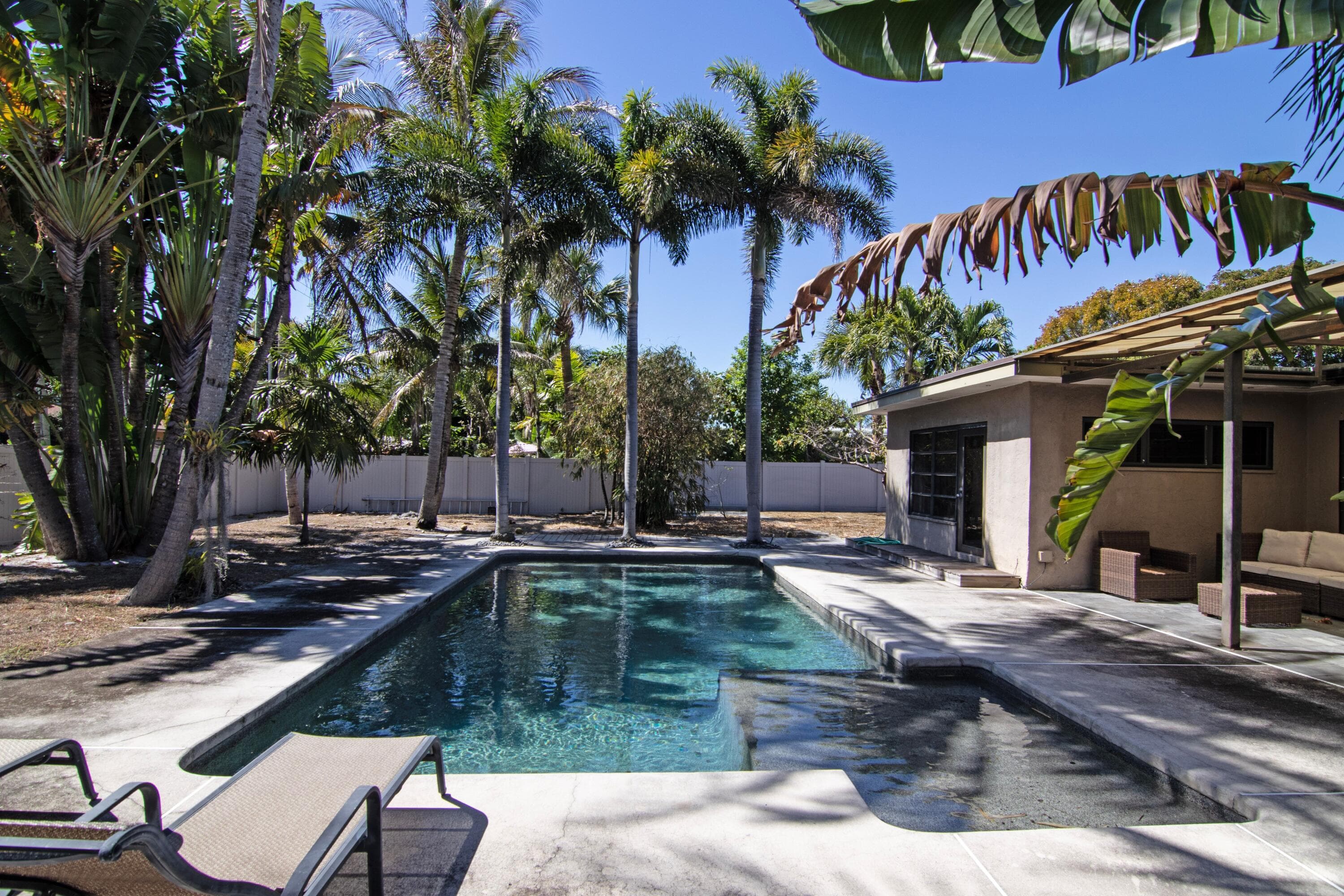 115 Bryn Mawr Drive, Lake Worth Beach, FL 33460 — photo 32 of 37