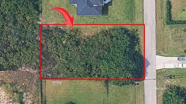 3307 5th Street SW, Lehigh Acres, FL 33976 — photo 2 of 5