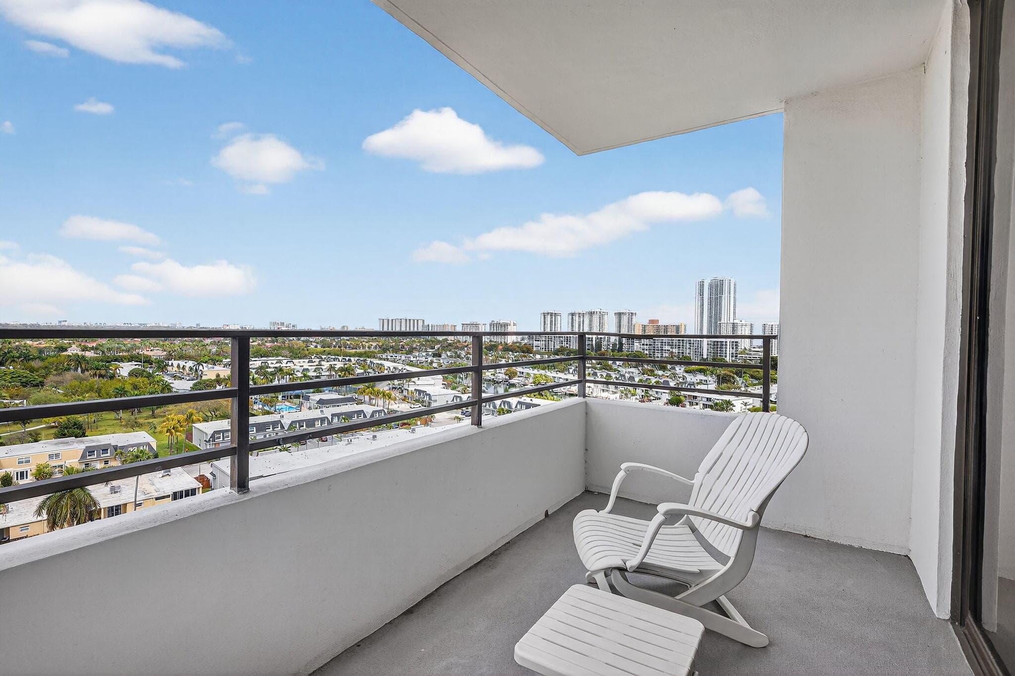 600 Three Islands Boulevard 1101, Hallandale Beach, FL 33009 — photo 27 of 72