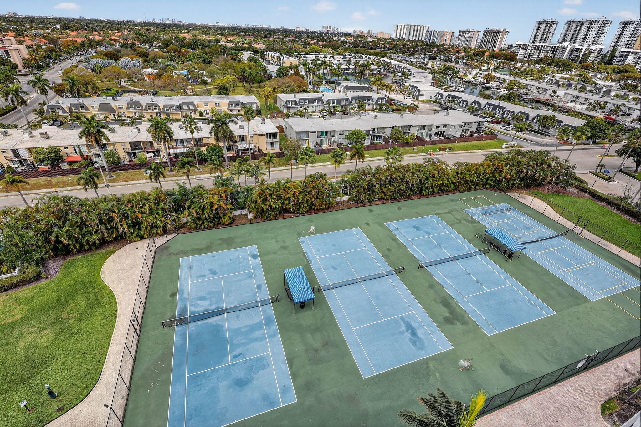 600 Three Islands Boulevard 1101, Hallandale Beach, FL 33009 — photo 33 of 72