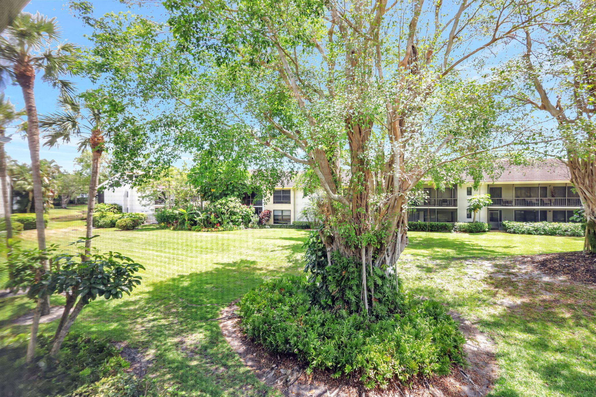 6890 Willow Wood Drive 206, Boca Raton, FL 33434 — photo 13 of 45
