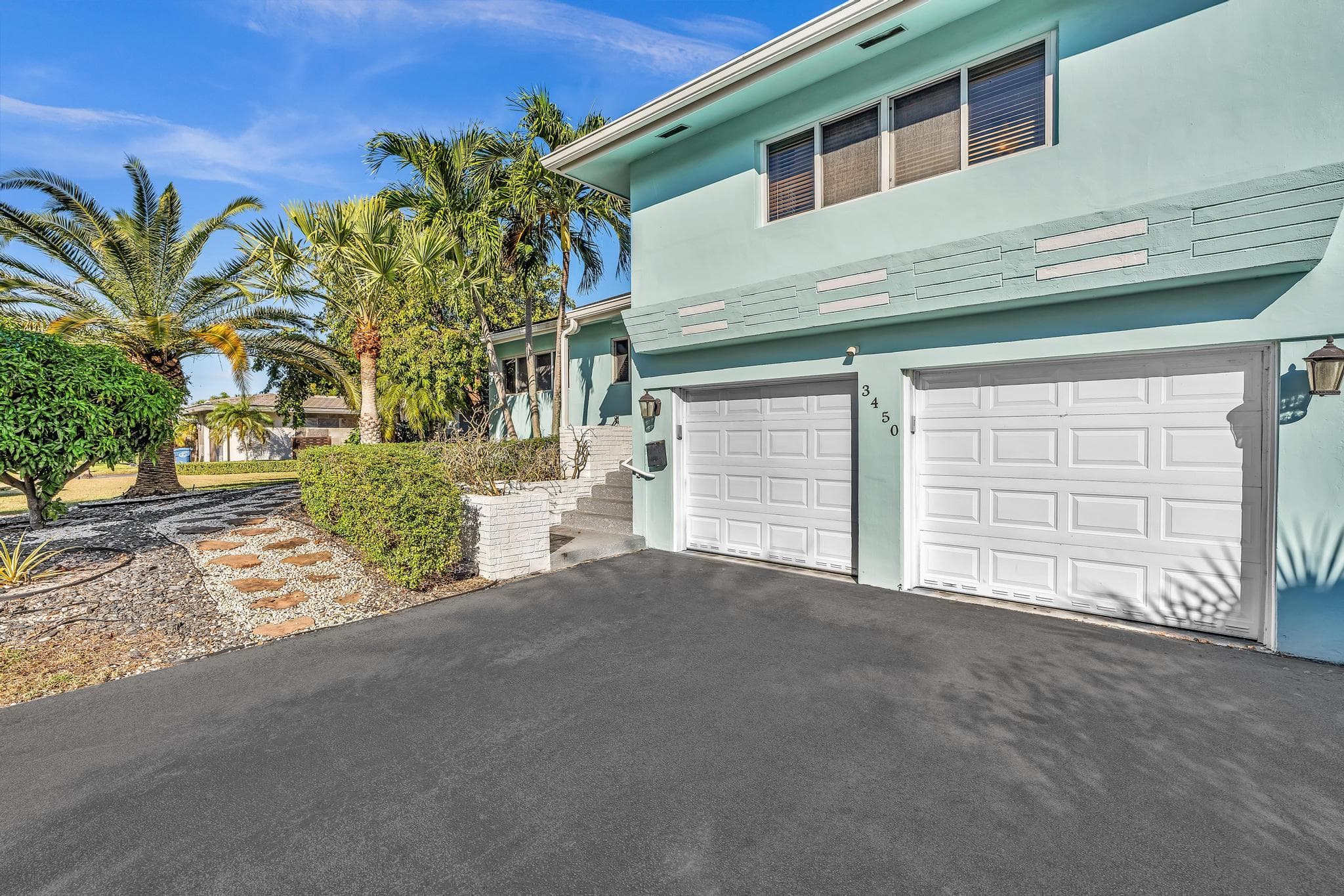 3450 NE 19th Avenue, Oakland Park, FL 33306 — photo 3 of 53