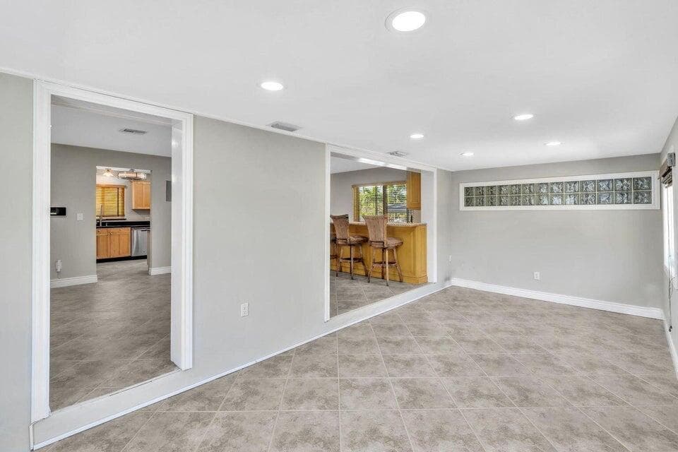 3450 NE 19th Avenue, Oakland Park, FL 33306 — photo 14 of 53