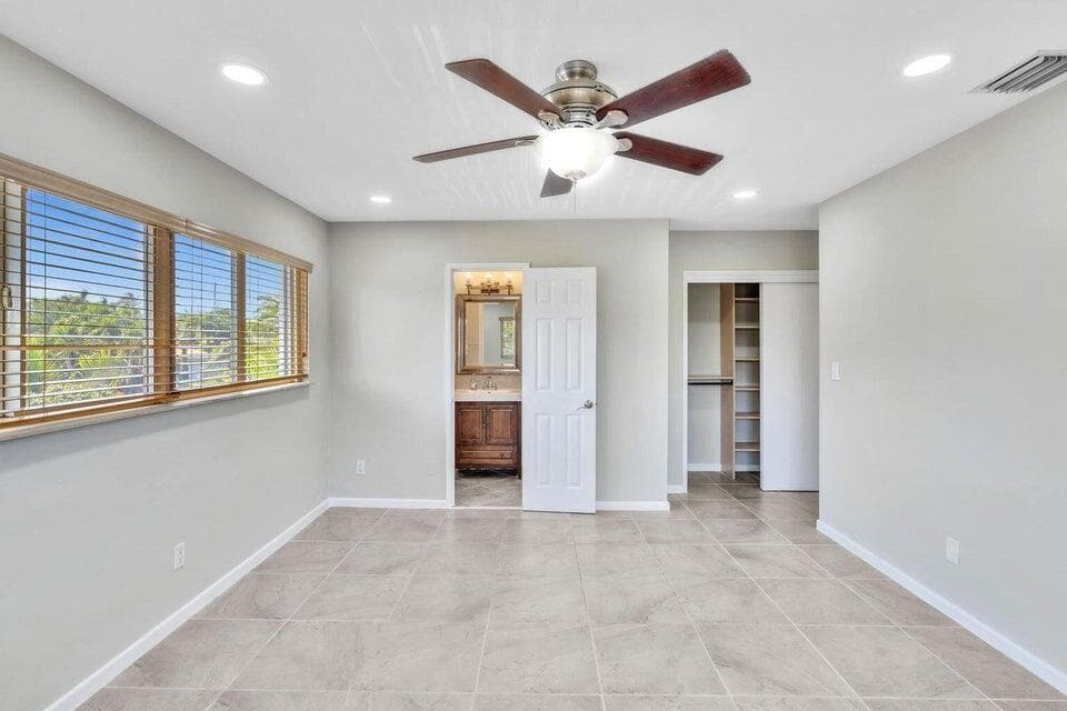 3450 NE 19th Avenue, Oakland Park, FL 33306 — photo 32 of 53