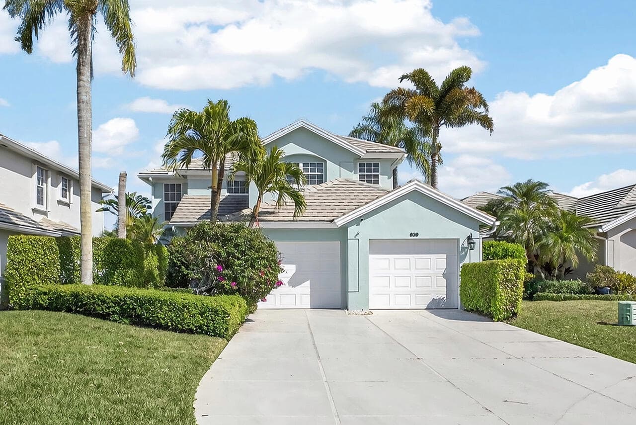 639 Masters Way, Palm Beach Gardens, FL 33418 — photo 1 of 41