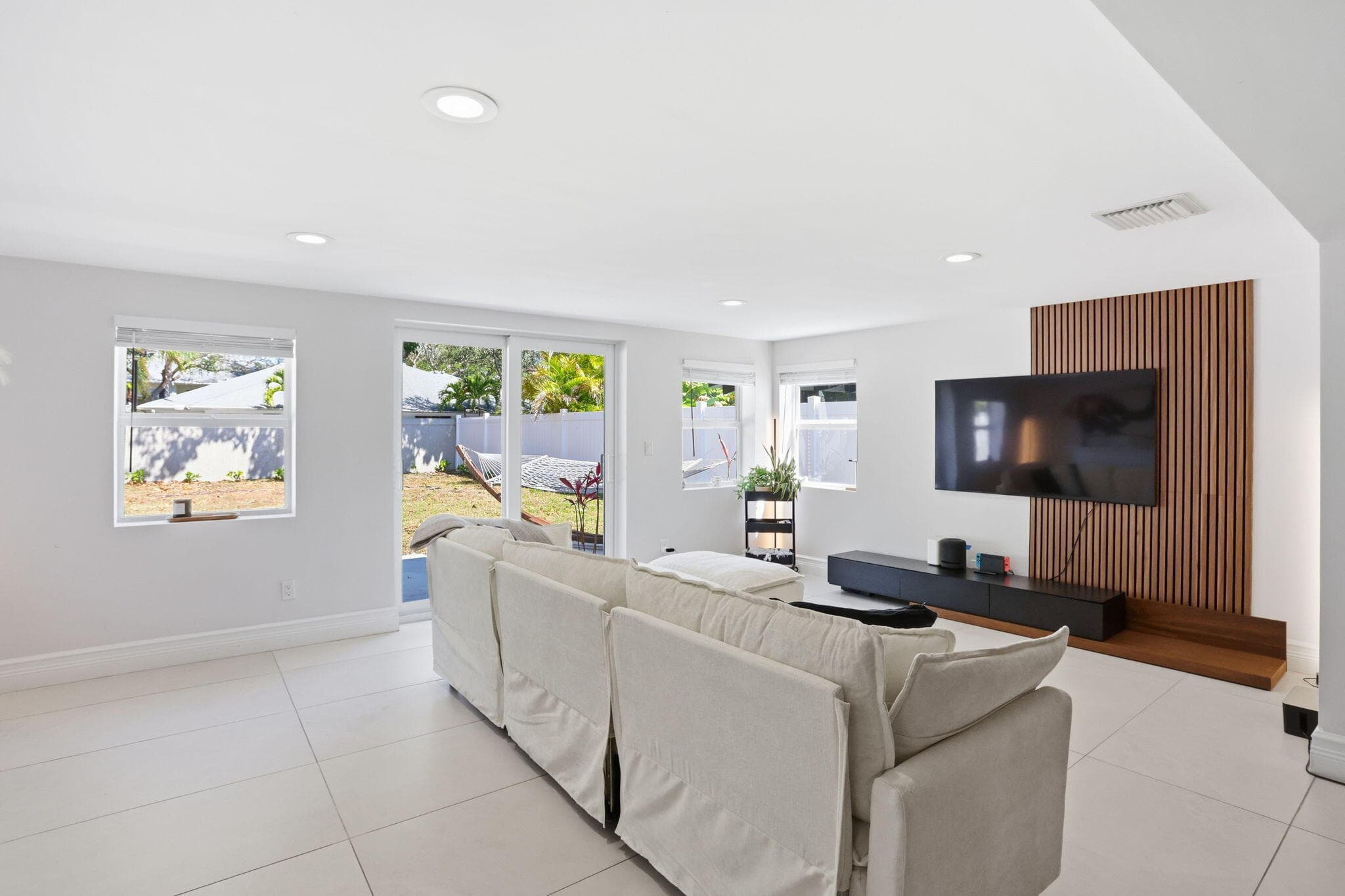 2522 Bessie Street, Delray Beach, FL 33444 — photo 15 of 41