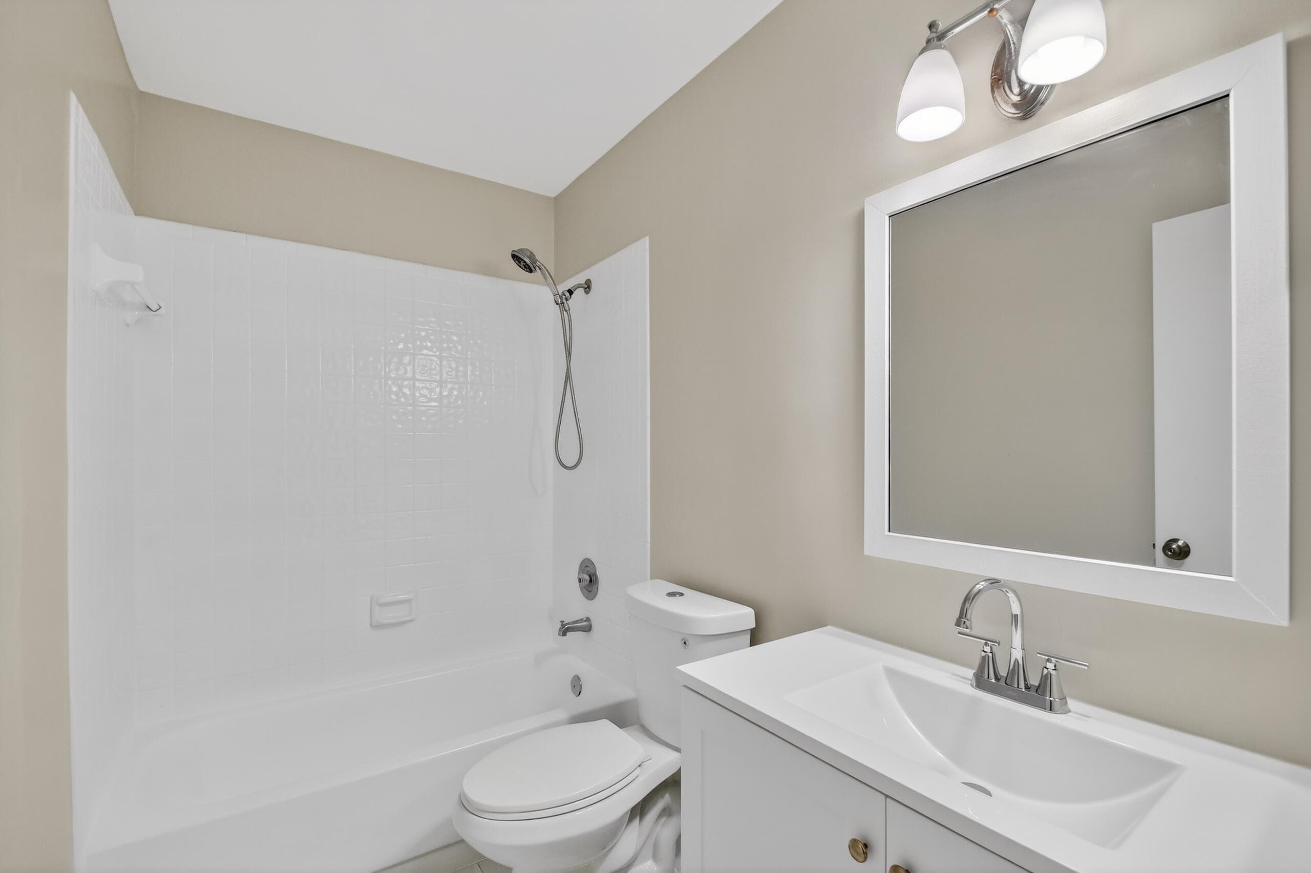 484 Springdale Circle 48d, Palm Springs, FL 33461 — photo 33 of 59