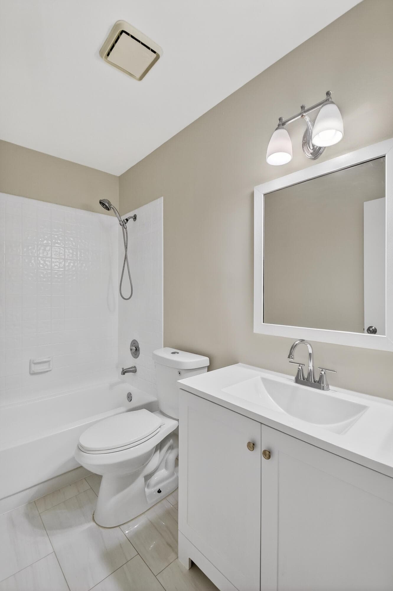 484 Springdale Circle 48d, Palm Springs, FL 33461 — photo 34 of 59