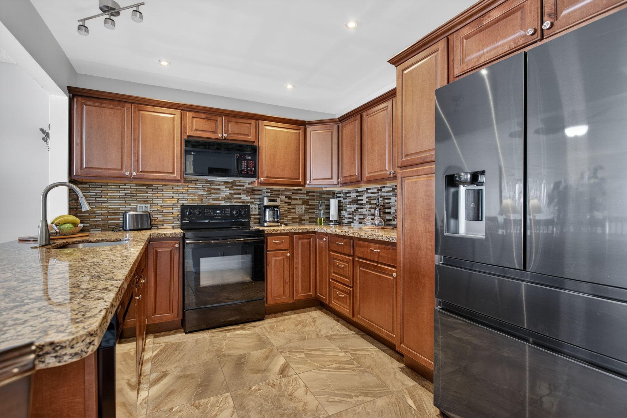 4751 NW 21st Street 610, Lauderhill, FL 33313 — photo 3 of 32