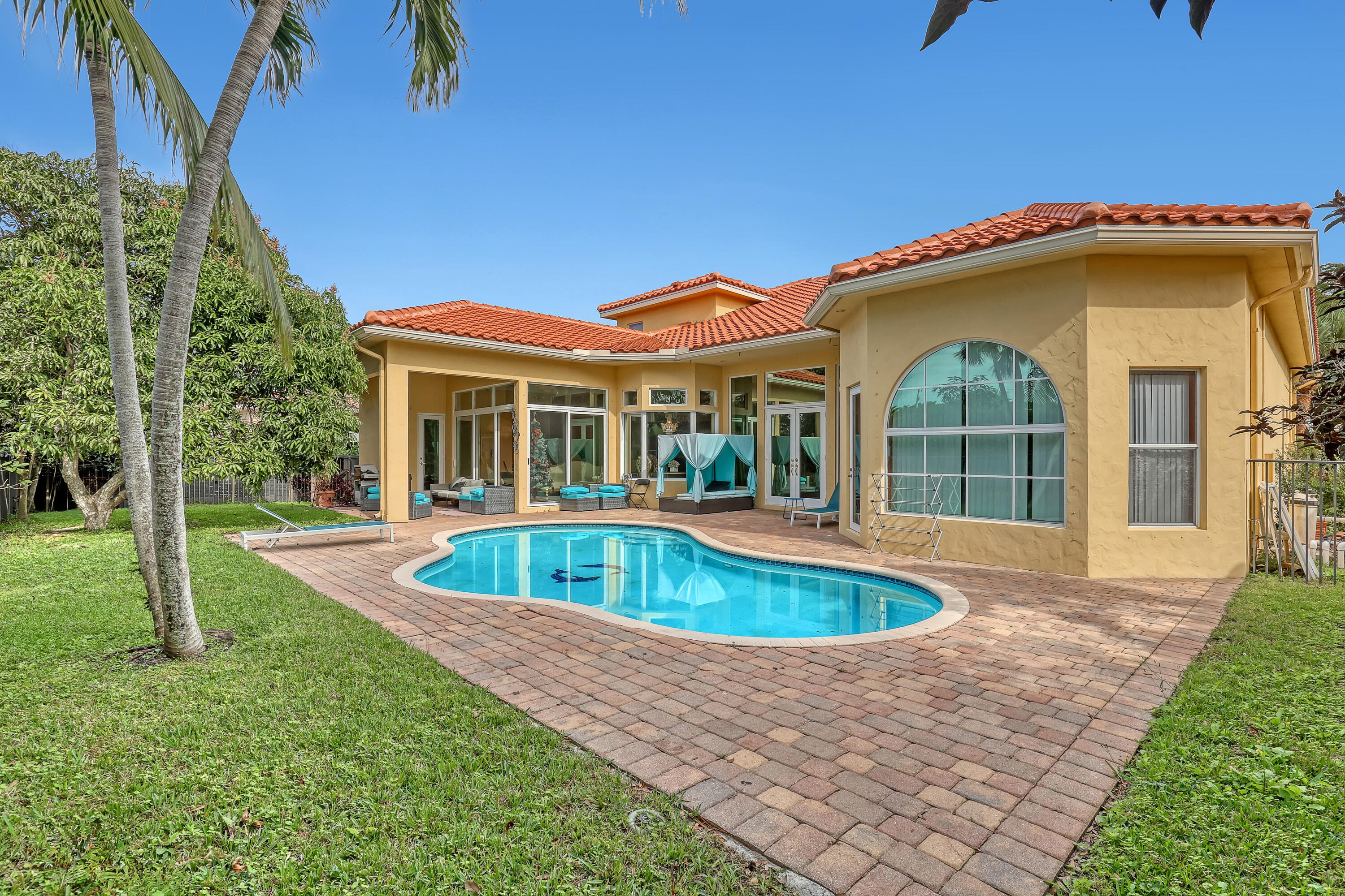 3389 Lago De Talavera, Lake Worth, FL 33467 — photo 61 of 65