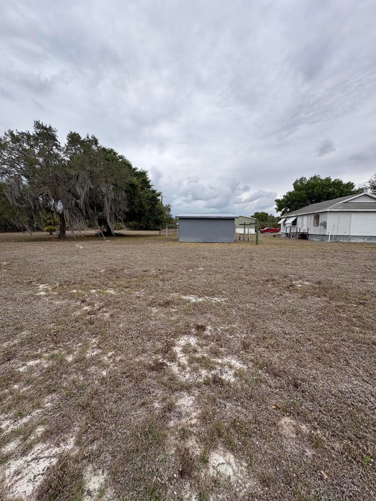 230 N Brida Street, Clewiston, FL 33440 — photo 7 of 21