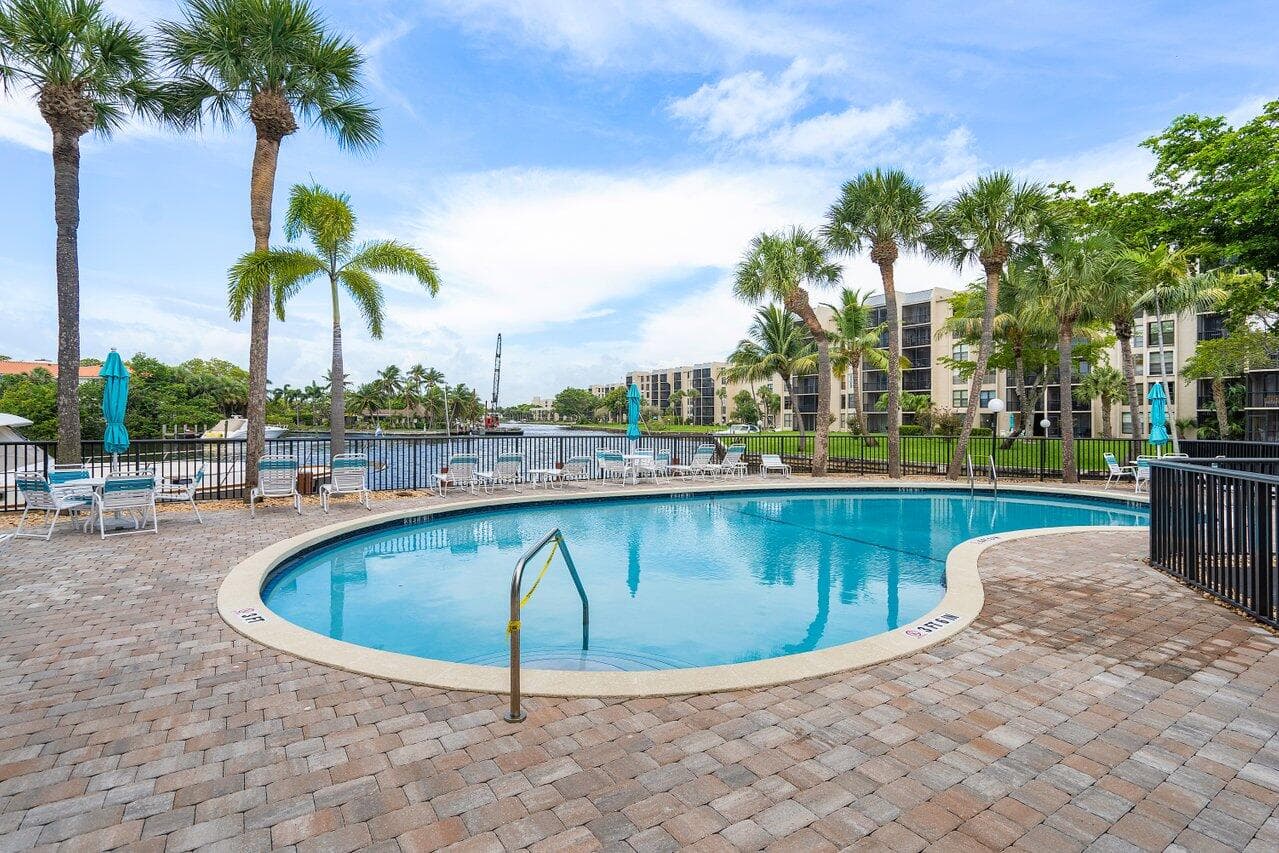 7 Royal Palm Way 507, Boca Raton, FL 33432 — photo 26 of 47