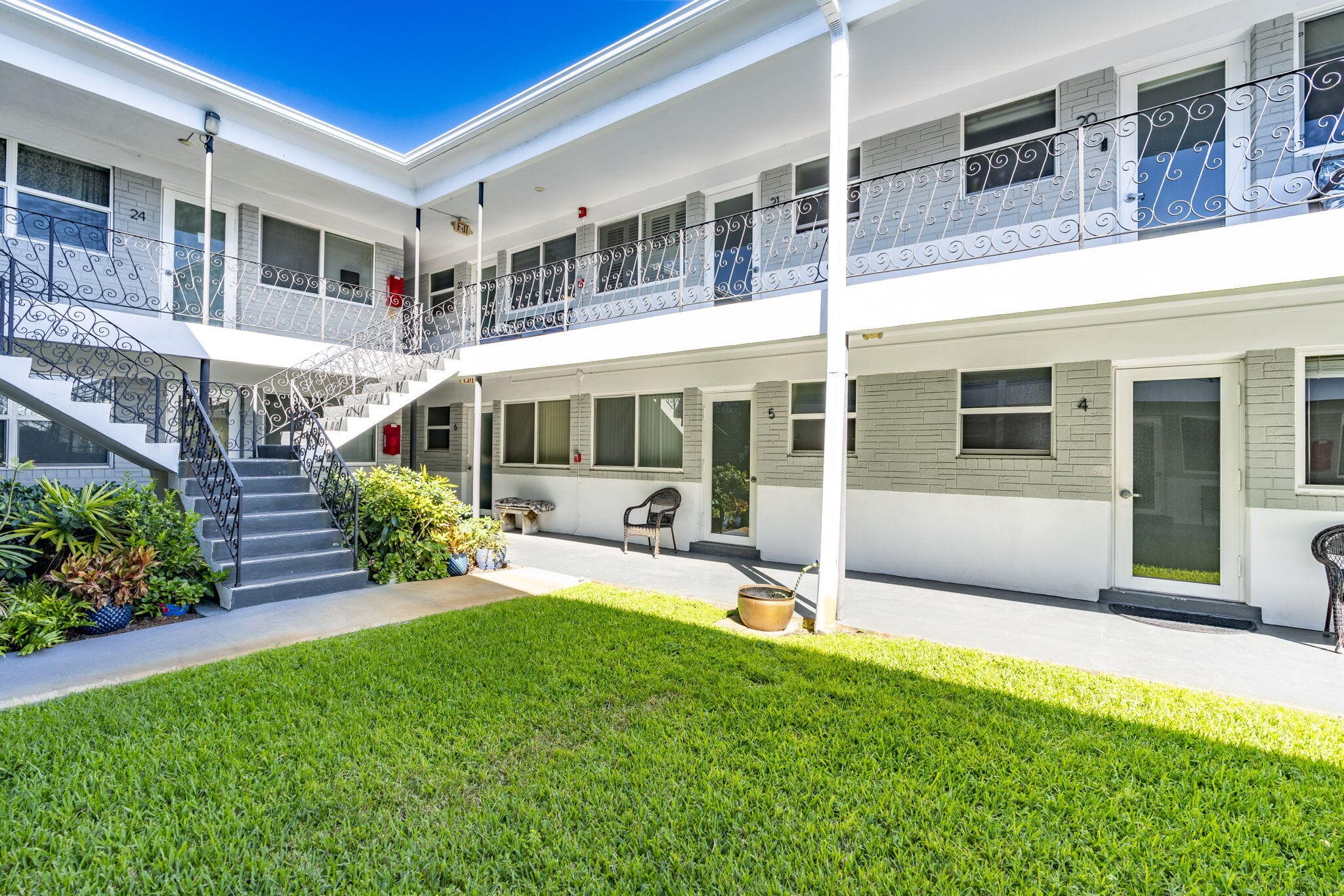 302 Lake Osborne Drive 5, Lake Worth Beach, FL 33461 — photo 9 of 56