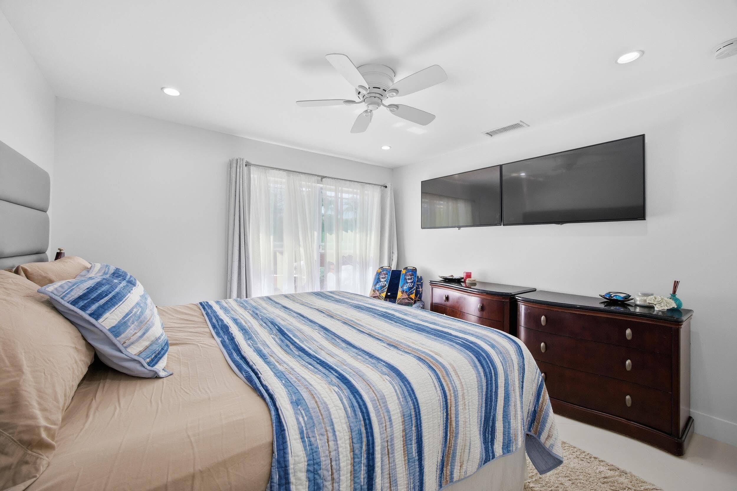 155 Deerfield Drive N, Jupiter, FL 33458 — photo 14 of 20