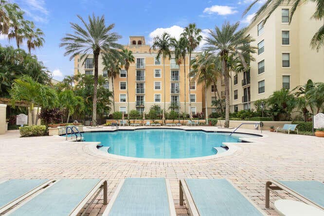 720 S Sapodilla Avenue 304, West Palm Beach, FL 33401 — photo 30 of 32