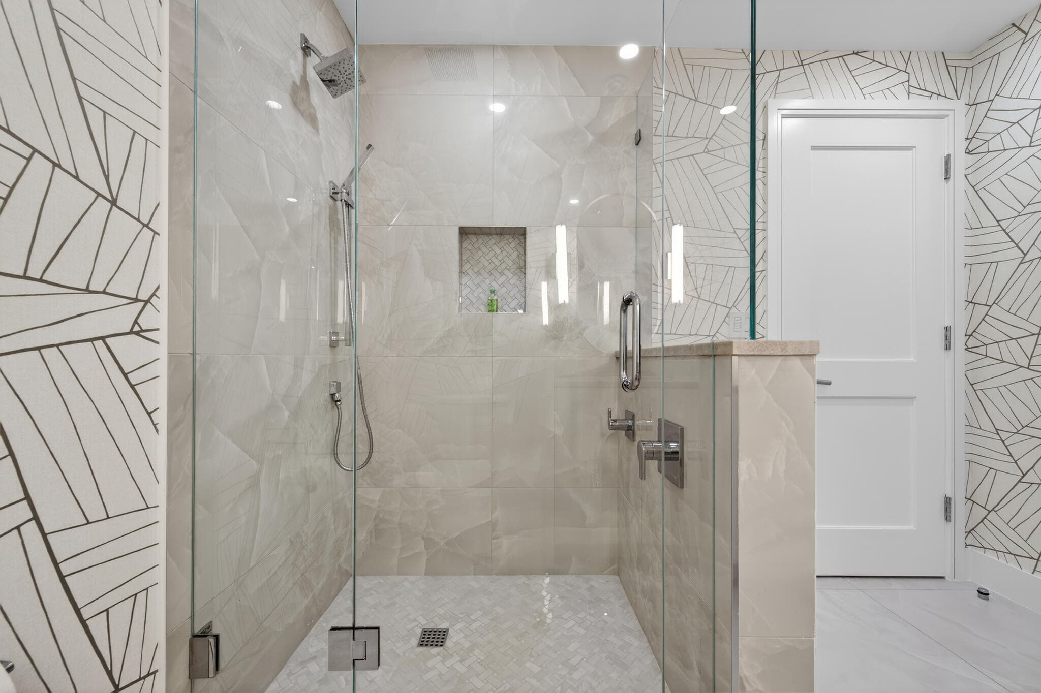 100 Royal Palm Way D2, Palm Beach, FL 33480 — photo 22 of 25