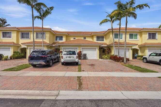 1218 Imperial Lake Road, West Palm Beach, FL 33413 — photo 30 of 32