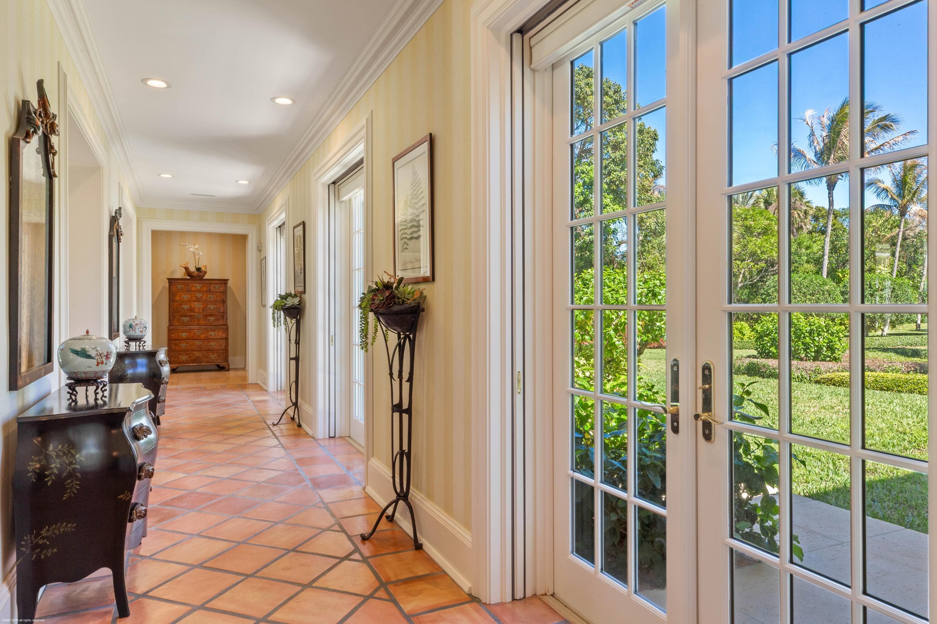 228 S Beach Road, Jupiter Island, FL 33455 — photo 18 of 40
