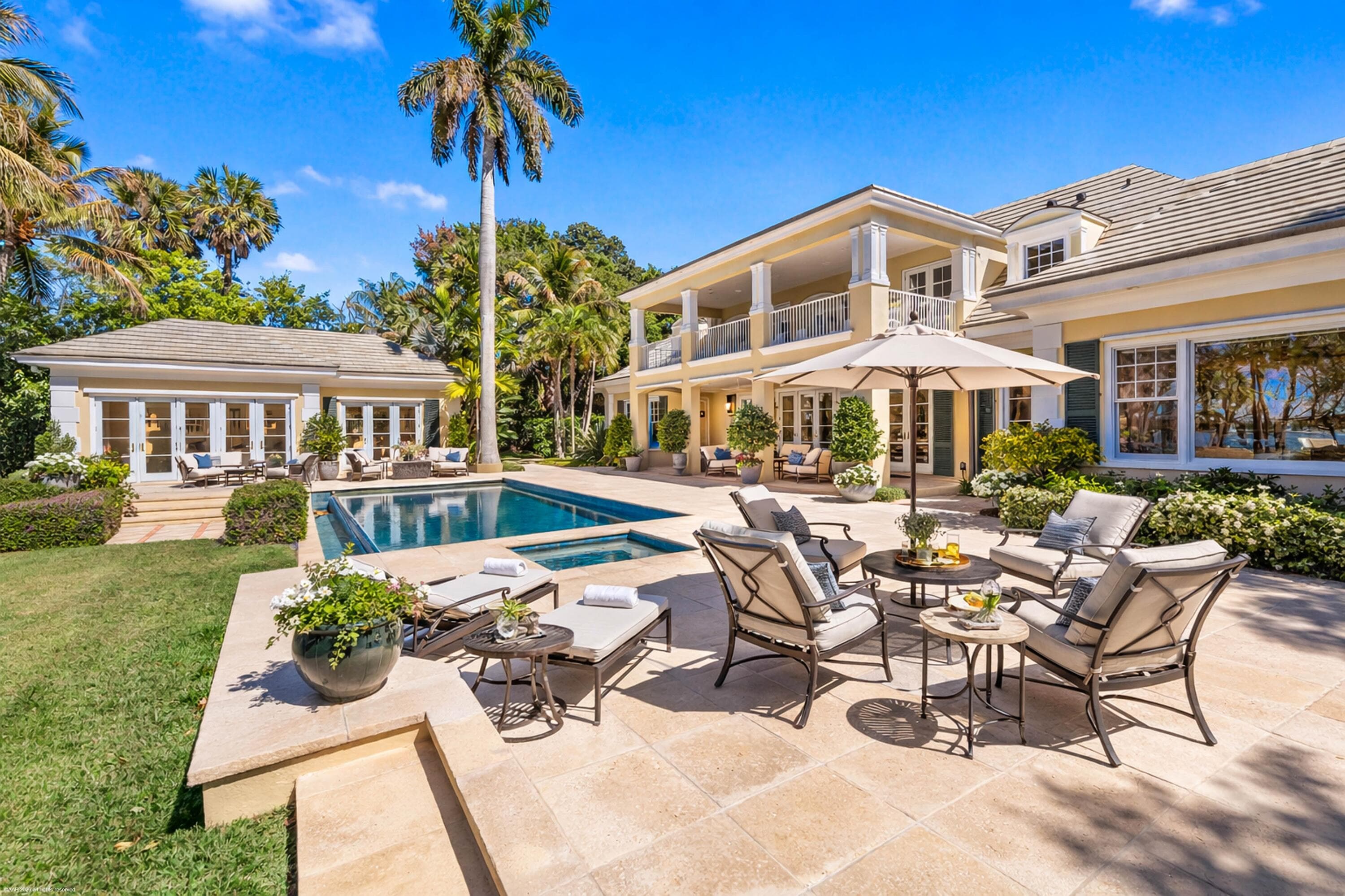 228 S Beach Road, Jupiter Island, FL 33455 — photo 8 of 40
