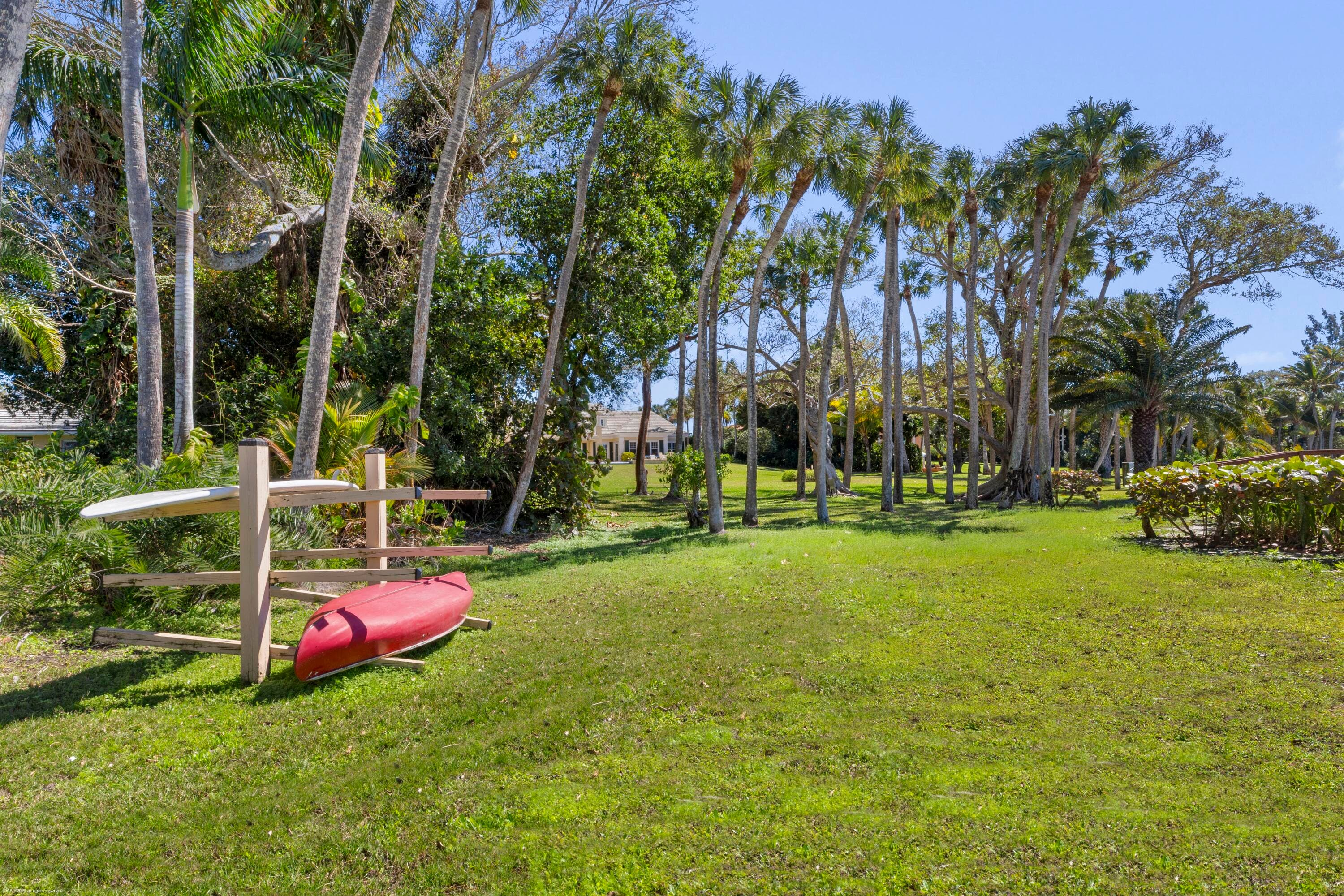 228 S Beach Road, Jupiter Island, FL 33455 — photo 36 of 40