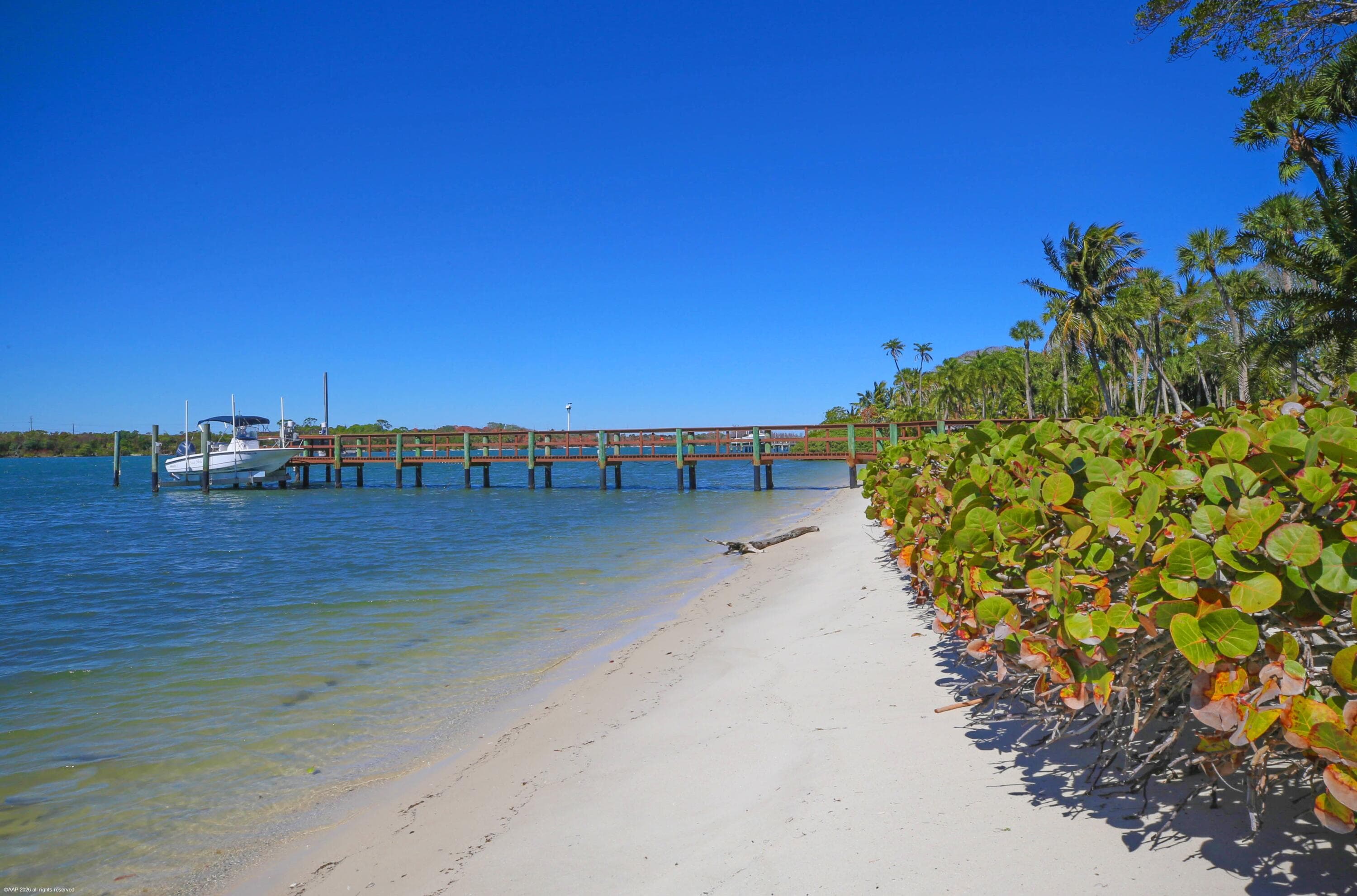 228 S Beach Road, Jupiter Island, FL 33455 — photo 38 of 40