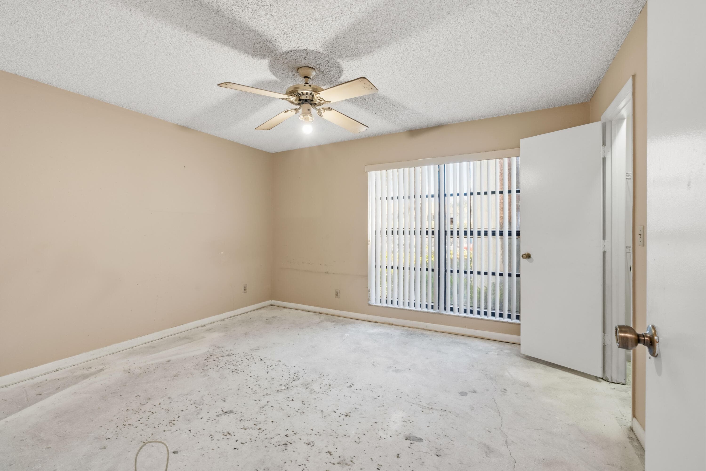3237 Perimeter Drive 2512, Greenacres, FL 33467 — photo 13 of 33