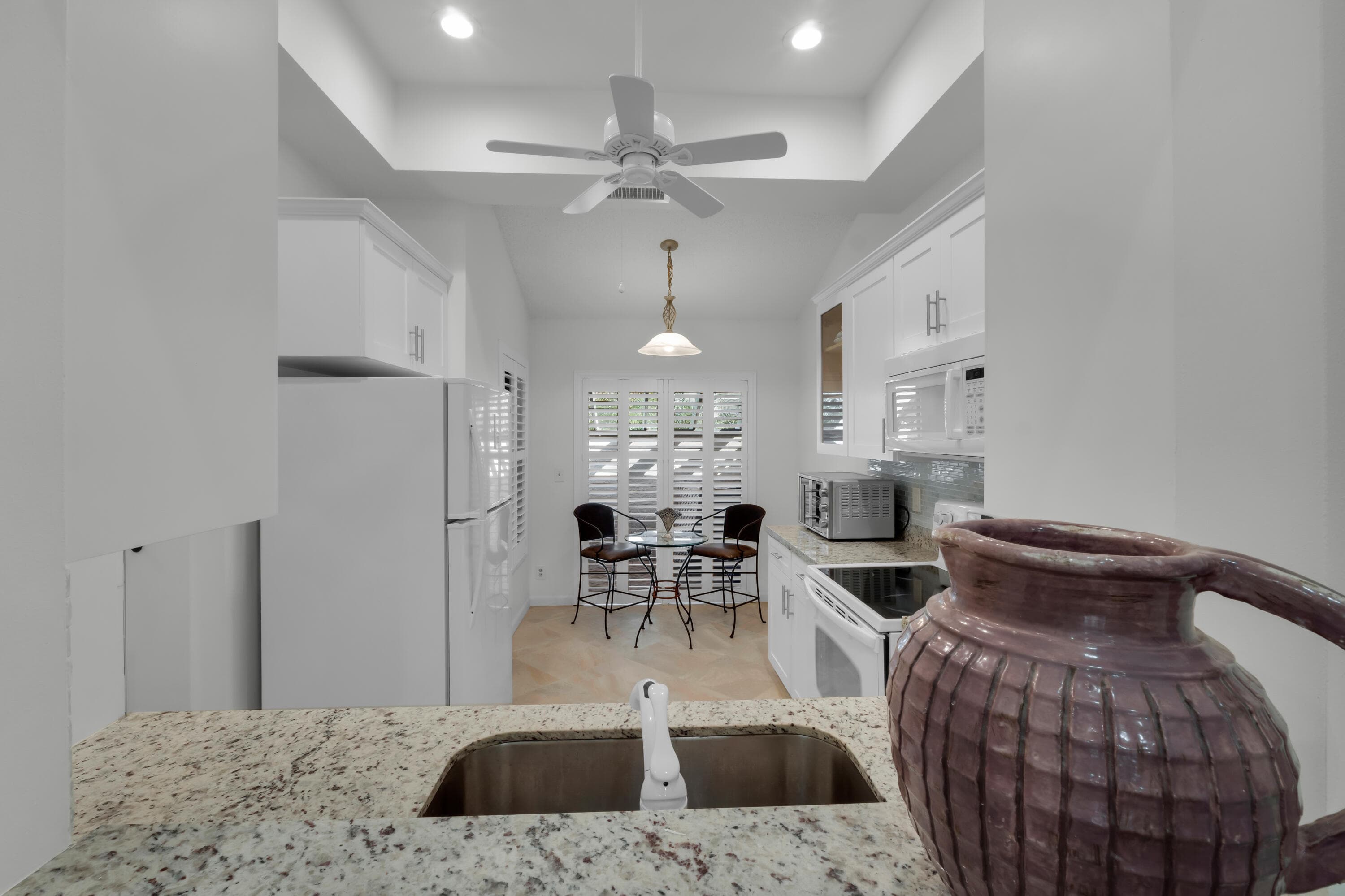 10980 Lake Front Place, Boca Raton, FL 33498 — photo 12 of 43