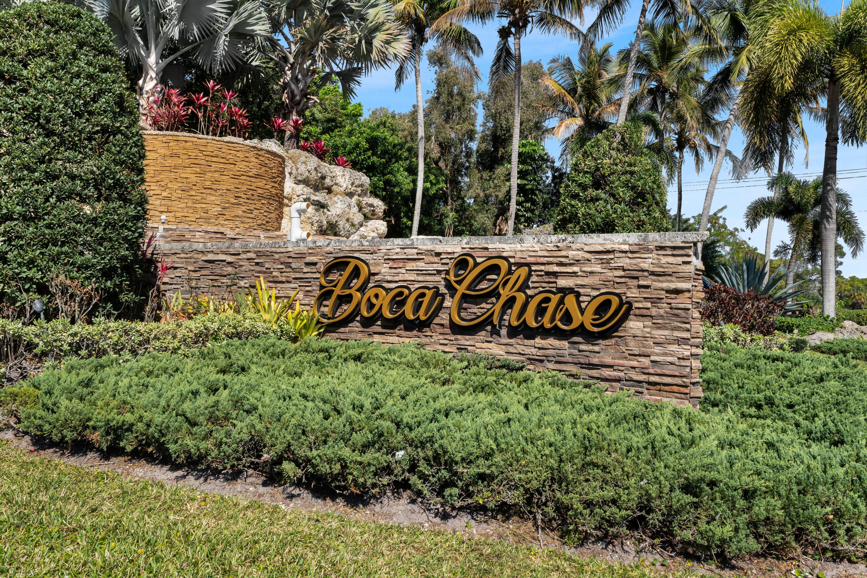 10980 Lake Front Place, Boca Raton, FL 33498 — photo 5 of 43