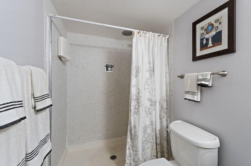 1800 SE Saint Lucie Boulevard 7-205, Stuart, FL 34996 — photo 22 of 54