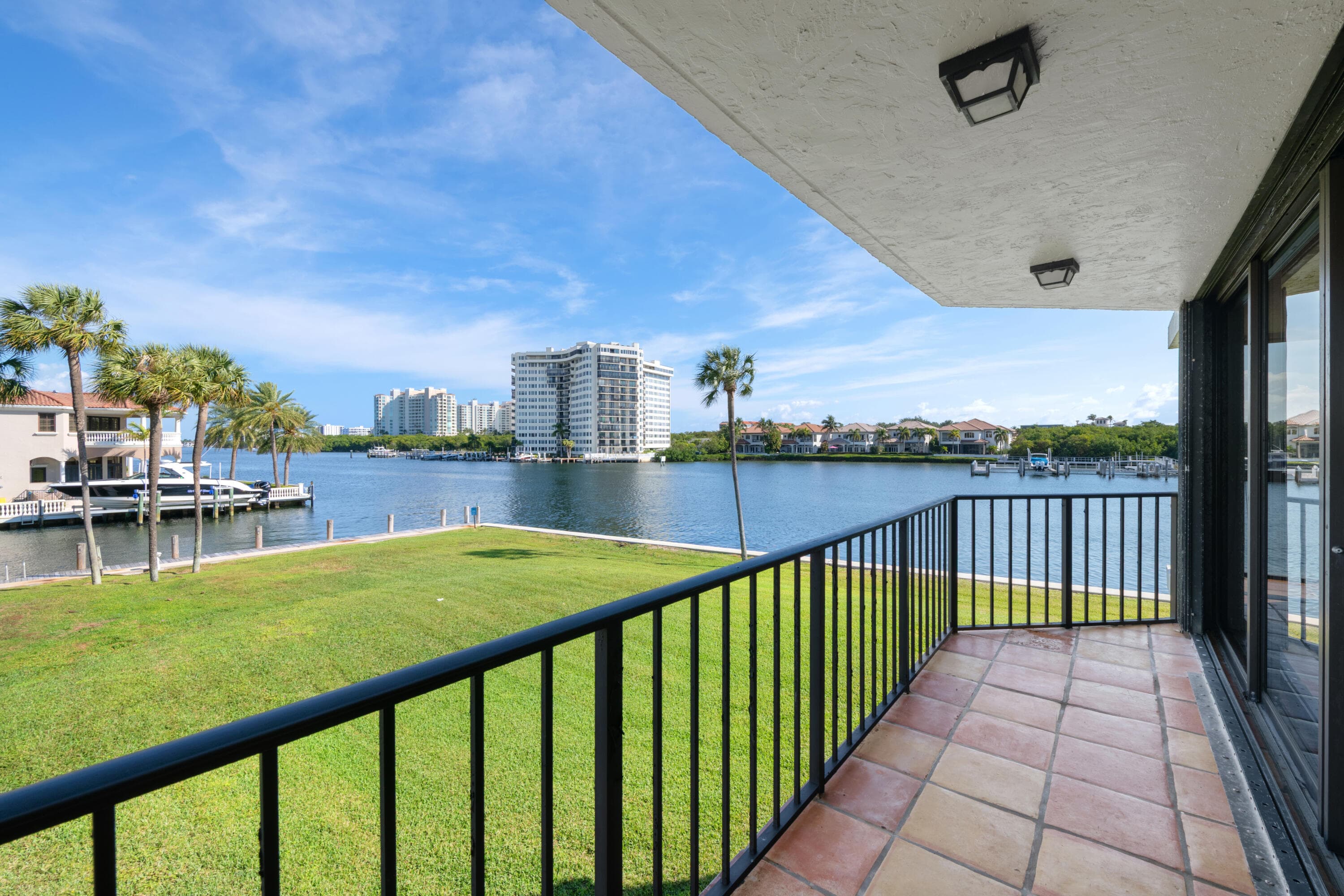 899 Jeffery Street 214, Boca Raton, FL 33487 — photo 5 of 61