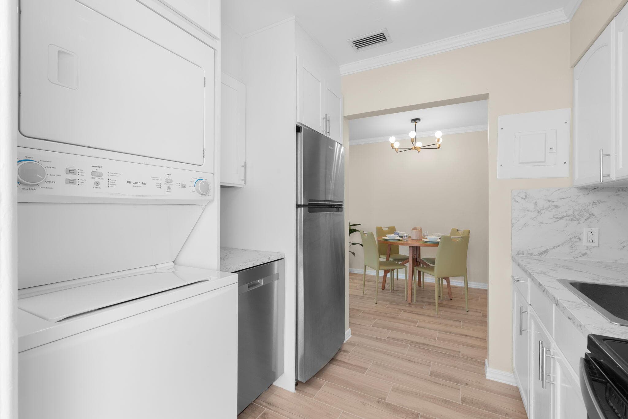 1541 NE 15th Avenue 1541, Fort Lauderdale, FL 33304 — photo 14 of 28