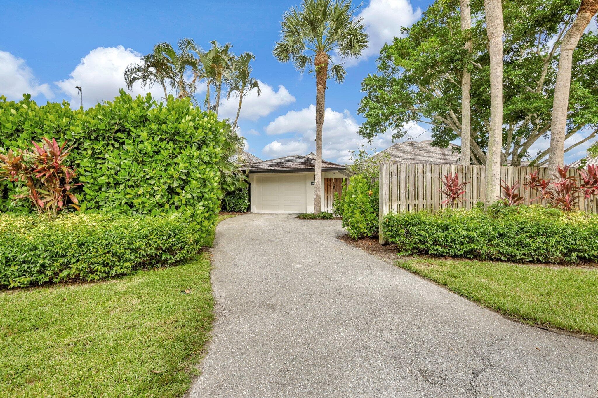 11880 Pebblewood Drive, Wellington, FL 33414 — photo 39 of 40