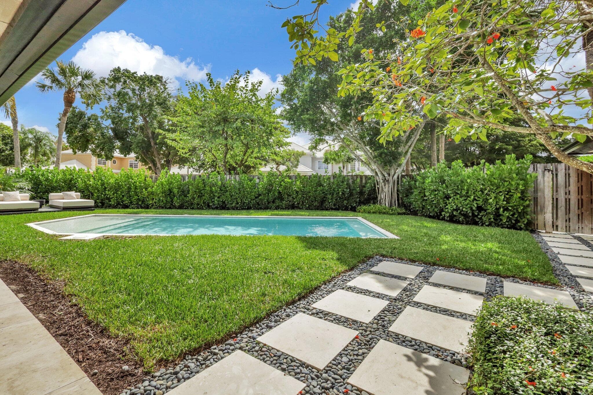 11880 Pebblewood Drive, Wellington, FL 33414 — photo 3 of 40
