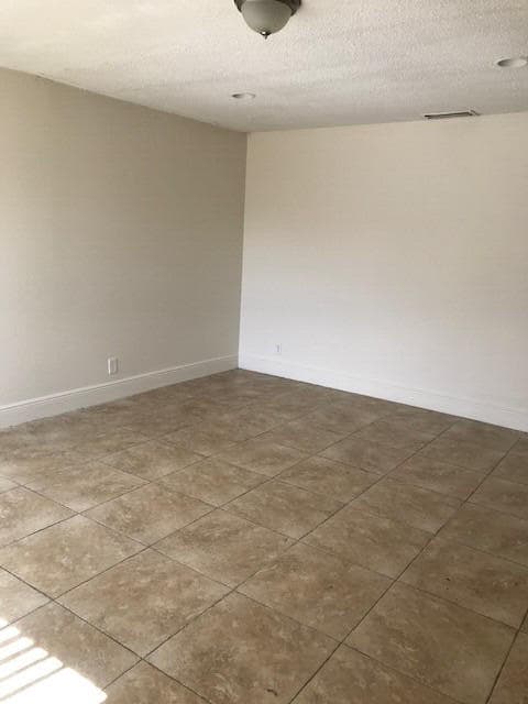 726 SW 73rd Avenue 26, North Lauderdale, FL 33068 — photo 11 of 32