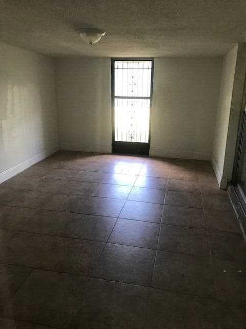 726 SW 73rd Avenue 26, North Lauderdale, FL 33068 — photo 14 of 32