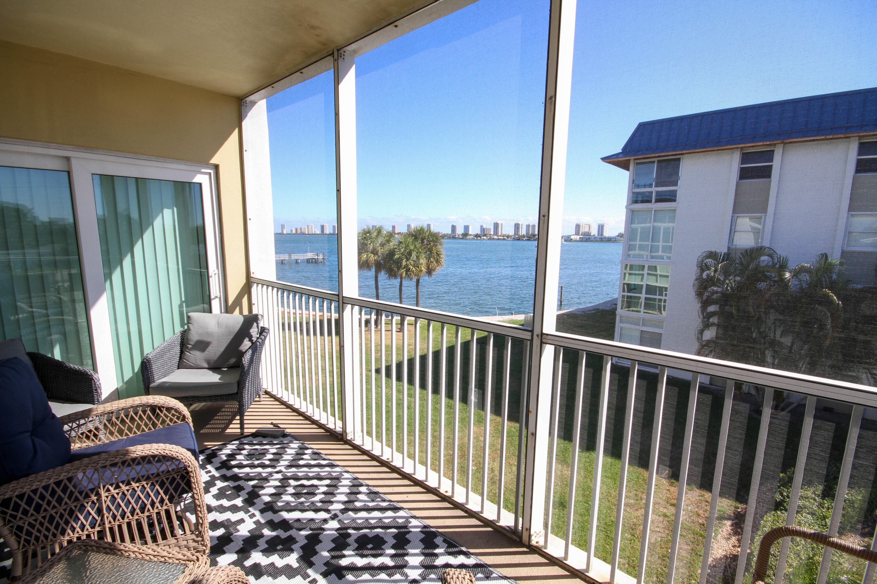 2936 Lake Shore Drive 310, Riviera Beach, FL 33404 — photo 19 of 23