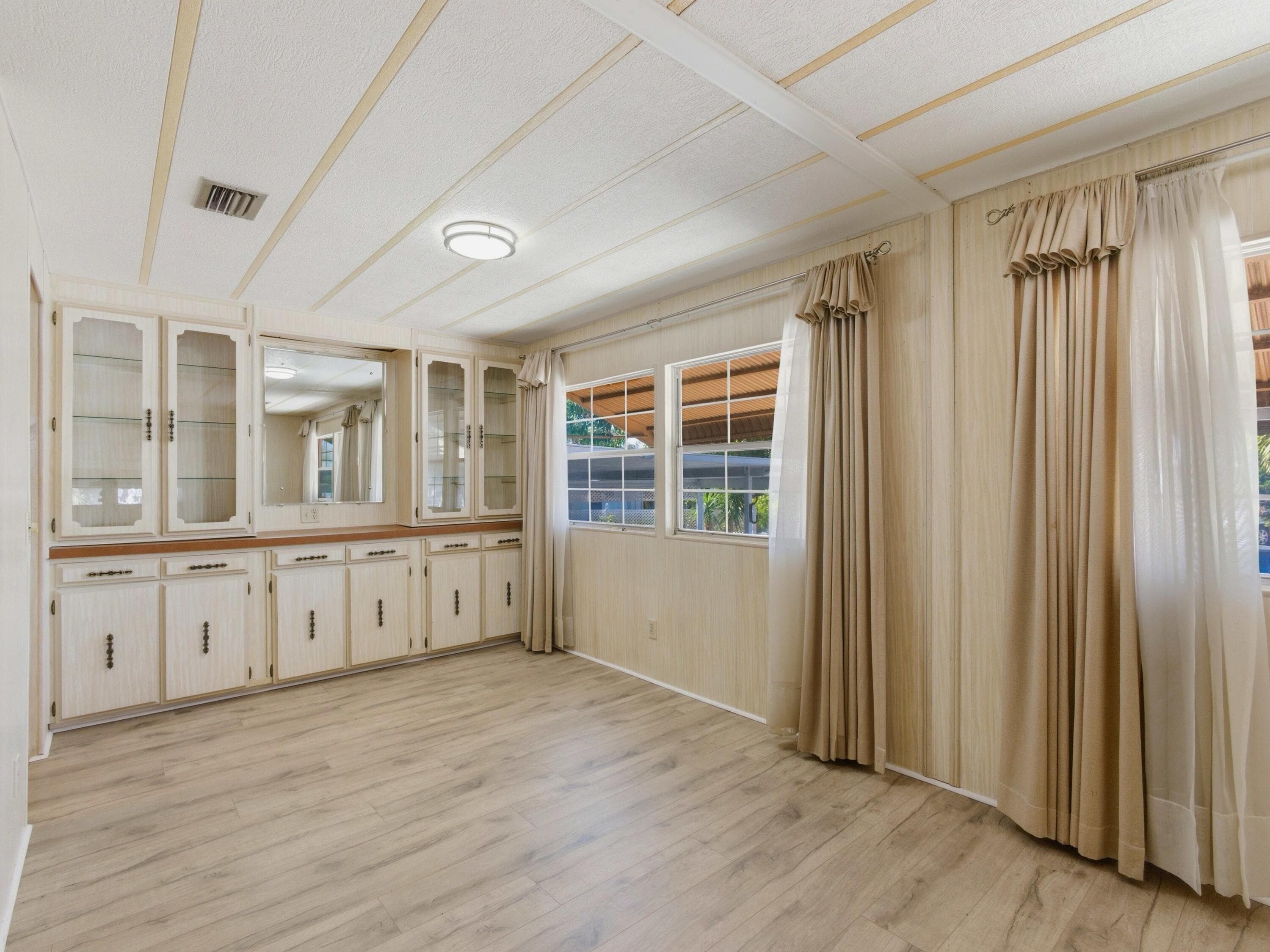 8903 Oak Street, Boynton Beach, FL 33436 — photo 15 of 41