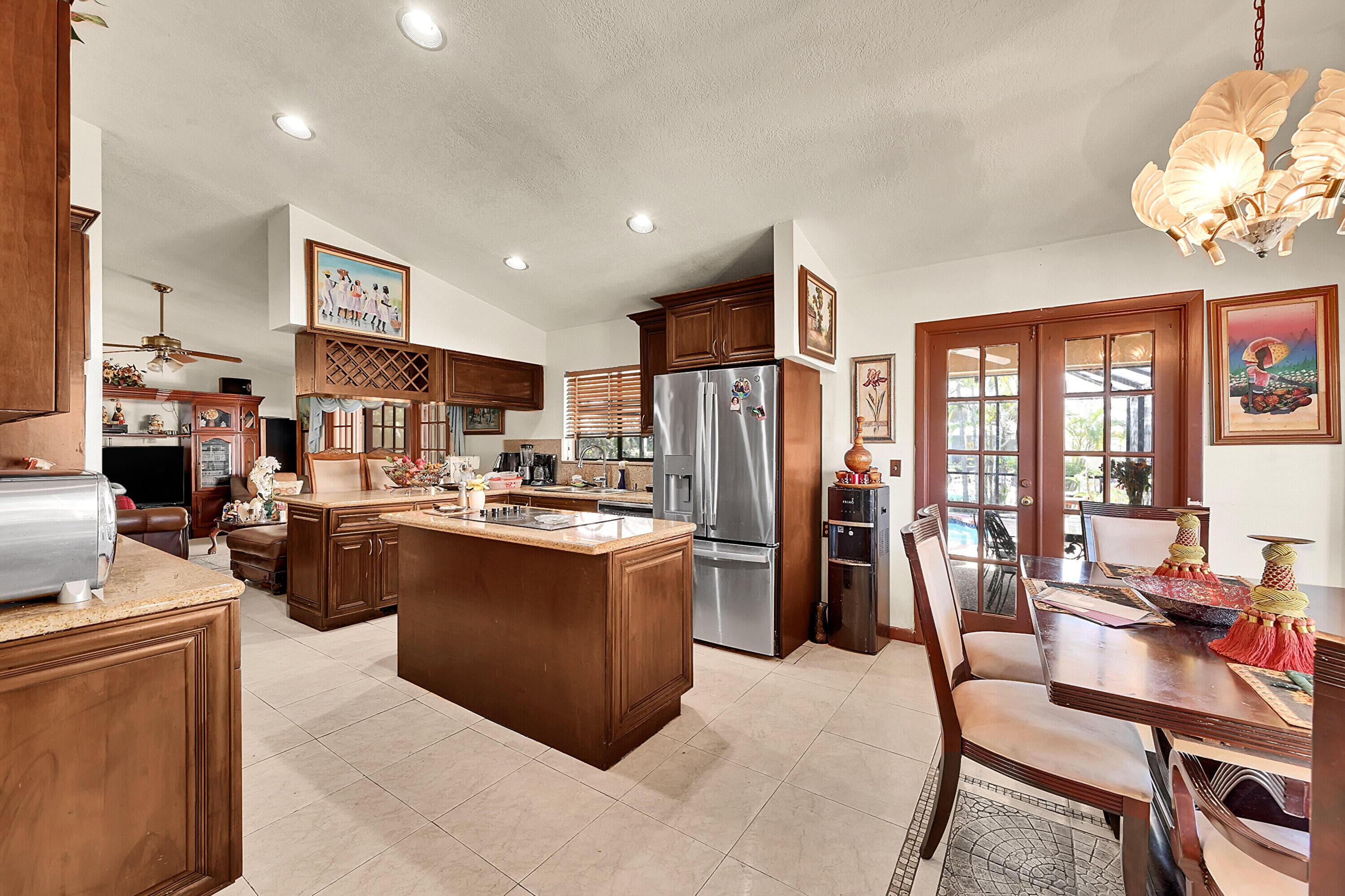 5172 NW 84th Road, Coral Springs, FL 33067 — photo 11 of 38