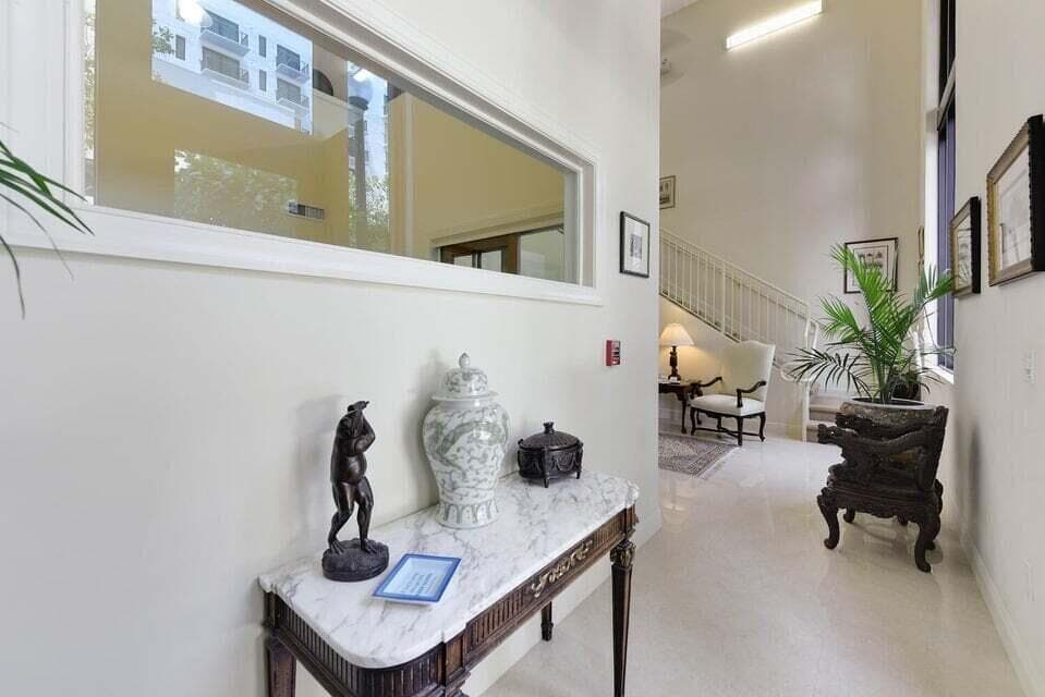 701 S Olive Avenue 117, West Palm Beach, FL 33401 — photo 3 of 47