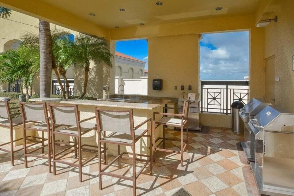 701 S Olive Avenue 117, West Palm Beach, FL 33401 — photo 41 of 47
