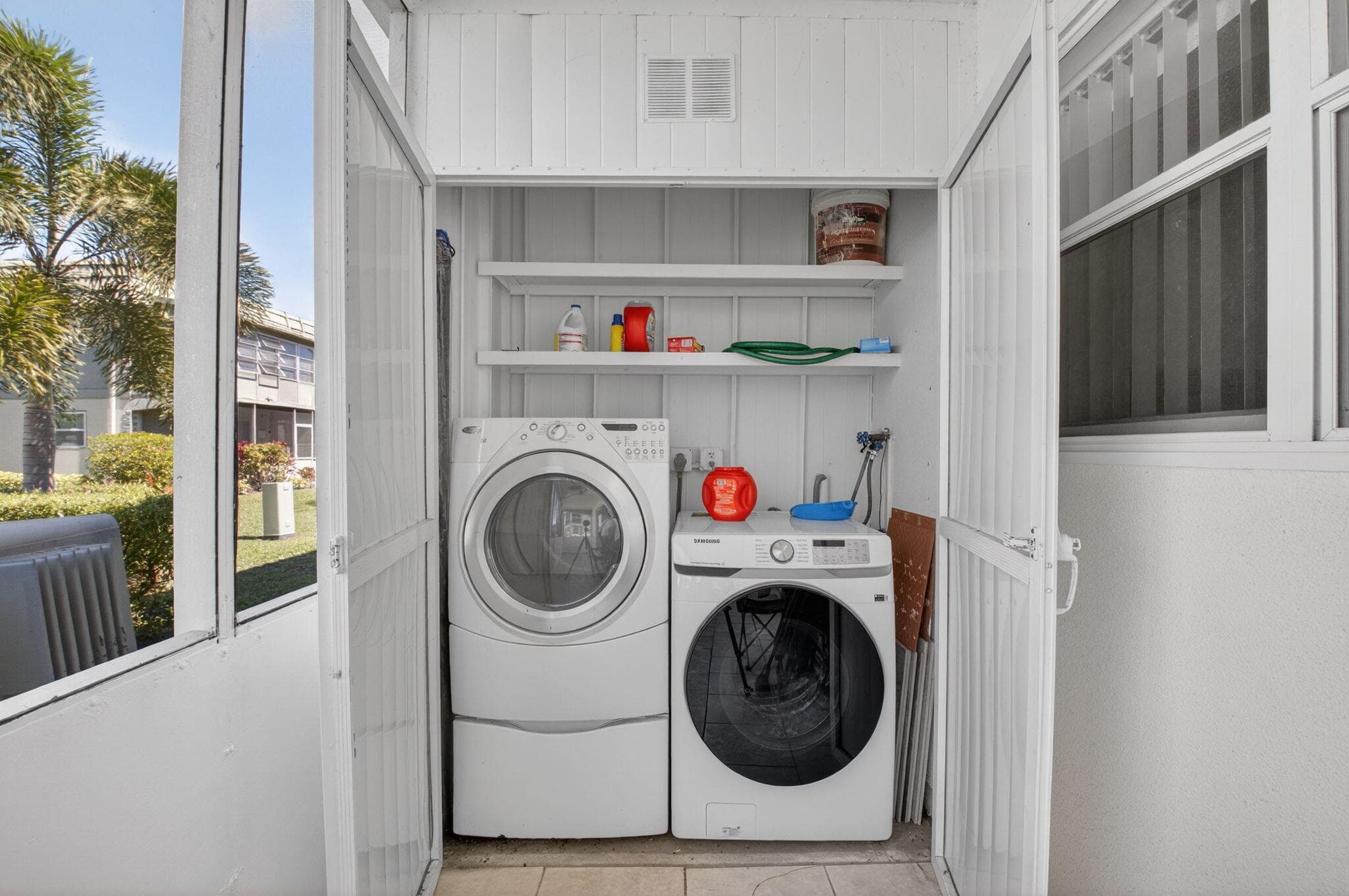 205 Flanders E, Delray Beach, FL 33484 — photo 17 of 37